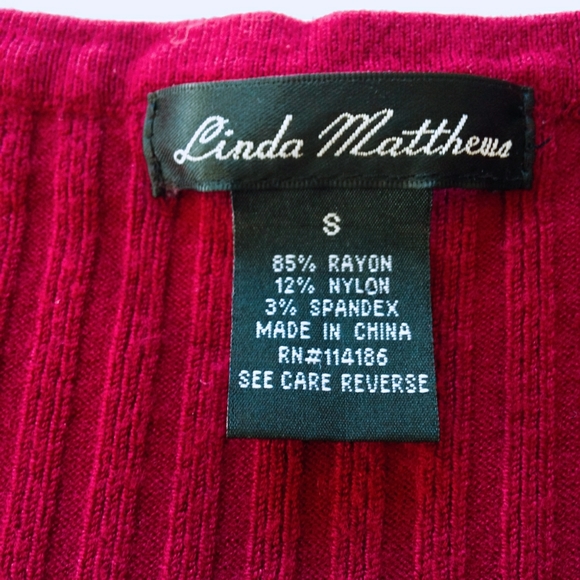 Sweater's - Picture 8 of 8